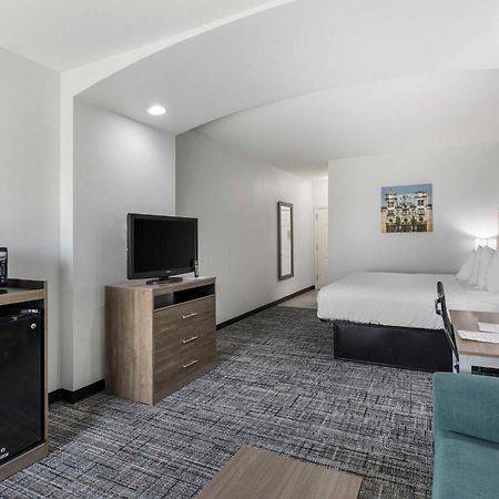 Best Western Plus Midamerica Hotel Mascoutah Buitenkant foto