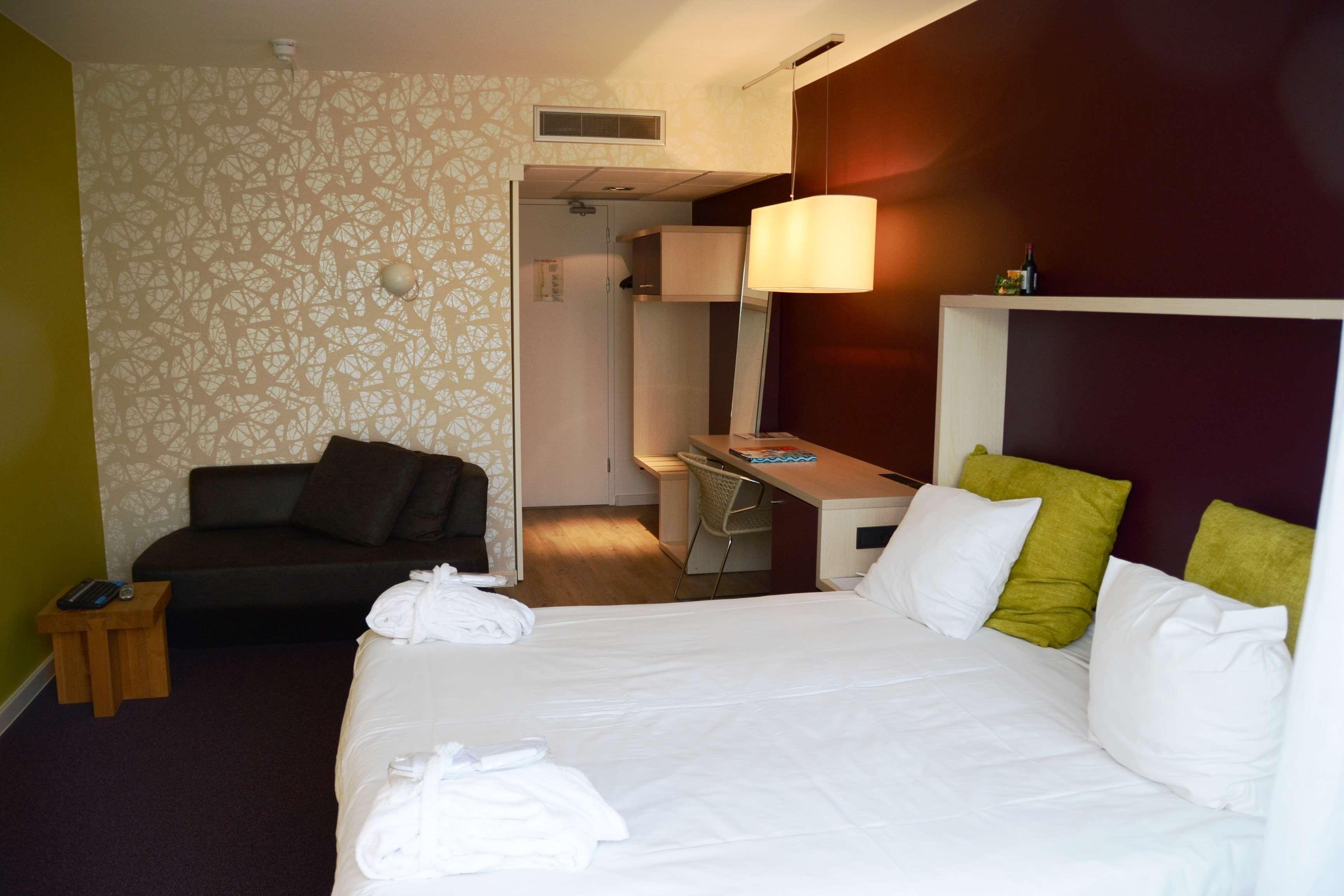 Best Western Plus Midamerica Hotel Mascoutah Buitenkant foto