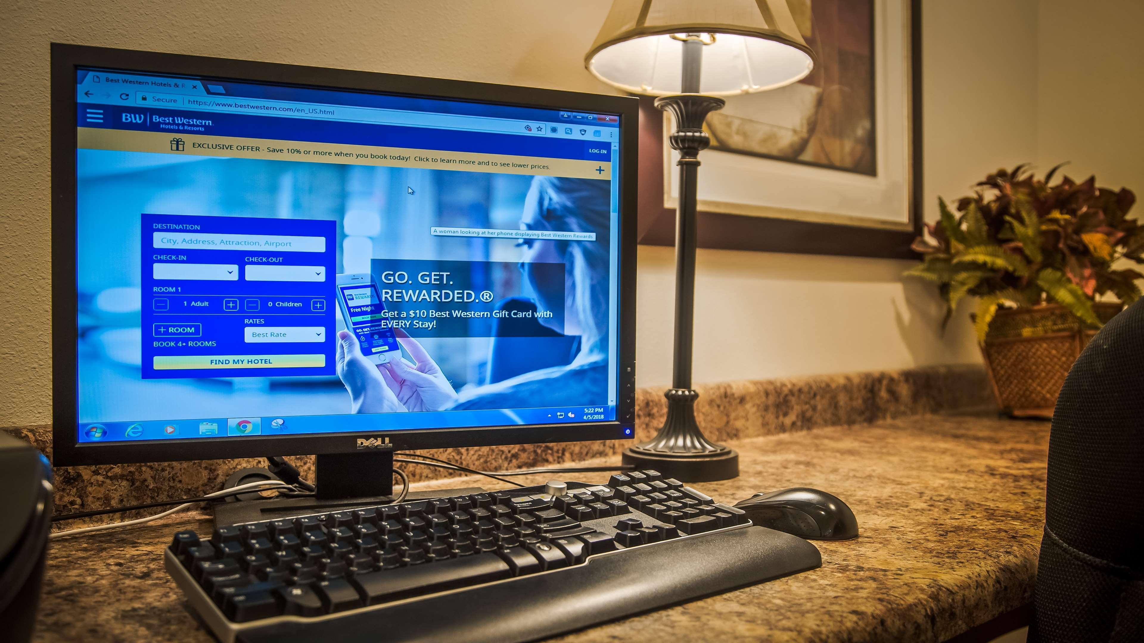 Best Western Plus Midamerica Hotel Mascoutah Buitenkant foto