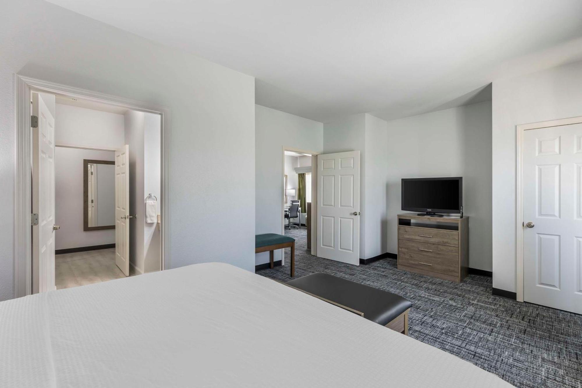 Best Western Plus Midamerica Hotel Mascoutah Buitenkant foto