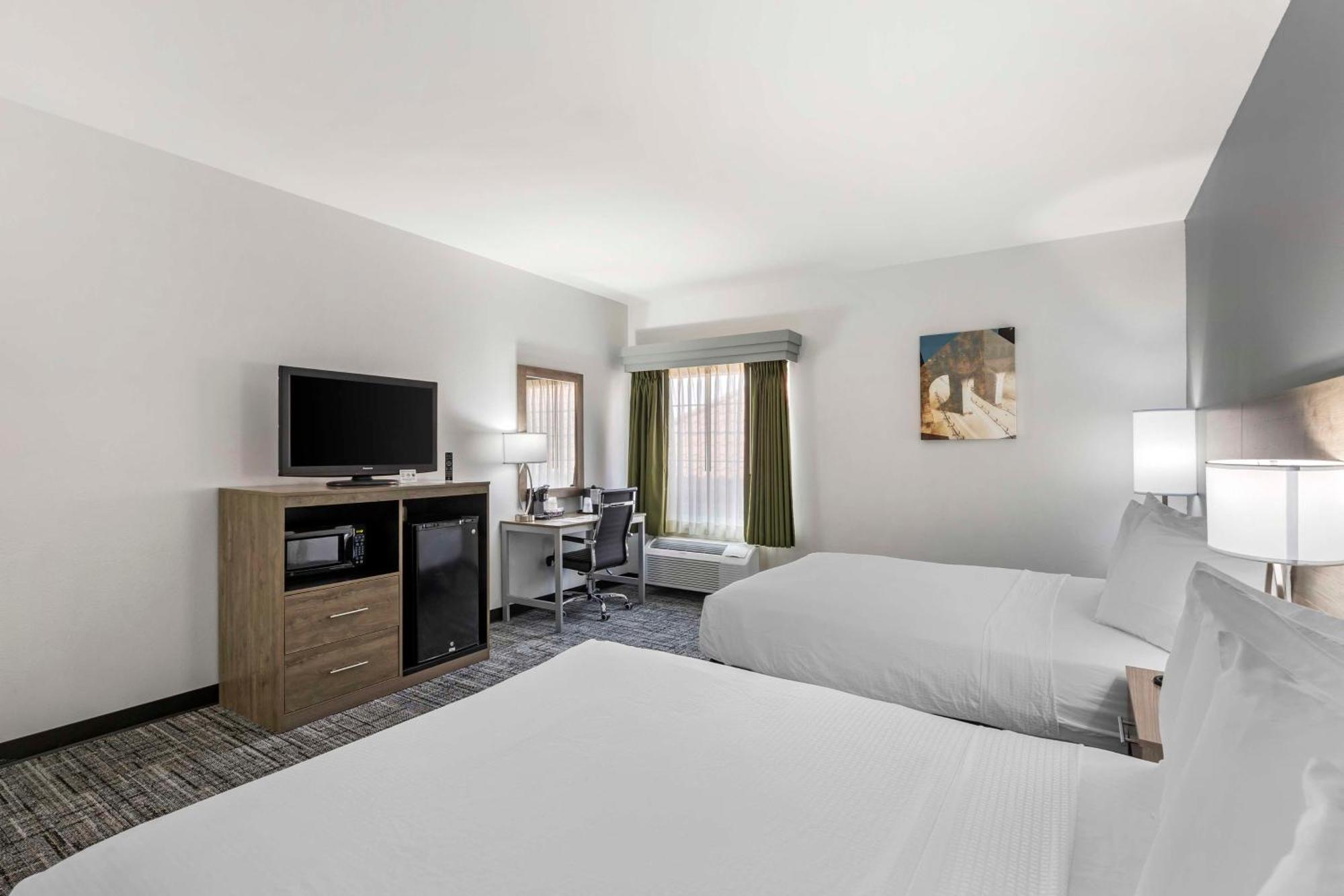 Best Western Plus Midamerica Hotel Mascoutah Buitenkant foto